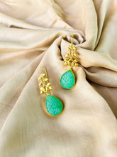 Load image into Gallery viewer, Carved Drop Earrings
